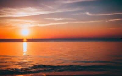 Comment photographier un coucher de soleil : astuces et techniques infaillibles