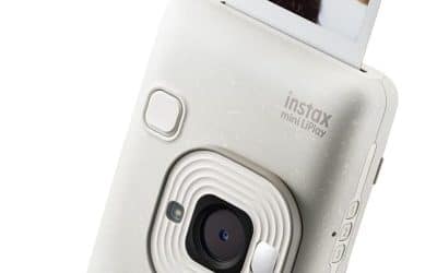 Test instax Mini LiPlay : l’hybride instantané blanc vaporeux