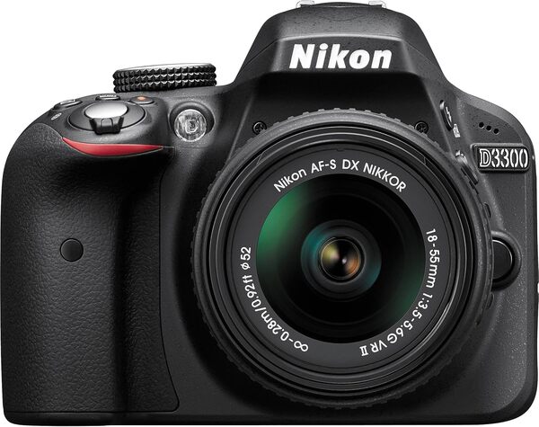 Nikon D3300 + 18-55mm f/3.5-5.6G VR II Appareil Photo Numérique Compact 24.2 Mpix Zoom 3 x Noir