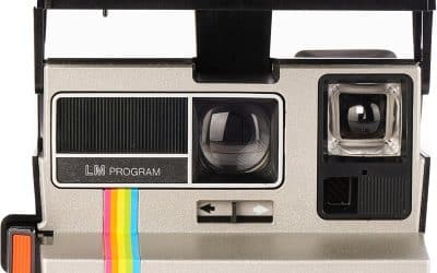 Test du Polaroid 635 Supercolor Silver : design rétro et performance instantanée