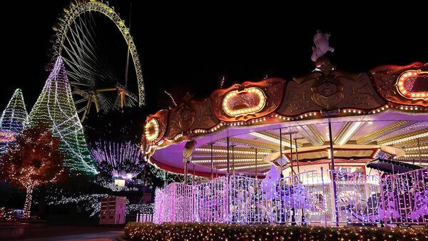 Canon EOS R50 Appareil Photo (Hybride APS-C 24M Pixels, 15 im/Sec, CMOS AF Dual Pixel, vidéo 4K/30p, WiFi) sans Objectif, Noir