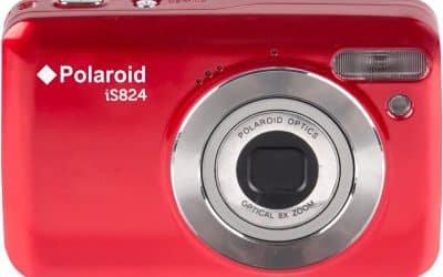 Test du Polaroid Is824 : caméra numérique rouge avec écran LCD