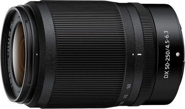NIKON KIT Z fc + NIKKOR DX Z 16-50 mm VR Série Limitée + DX 50-250mm, appareil photo hybride capteur DX (20,9 MP, 4K/30p, rafale 11 i/s, écran tactile orientable)