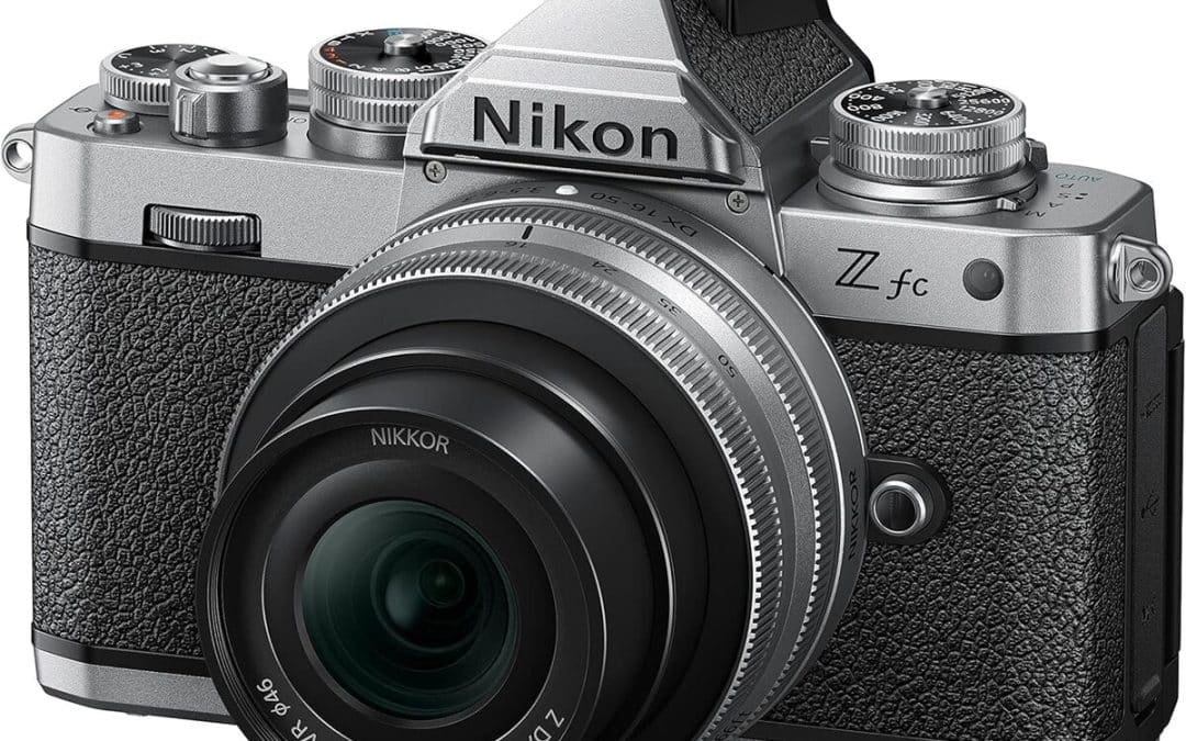 Test de l'appareil photo hybride Nikon Kit Z fc : performance et polyvalence