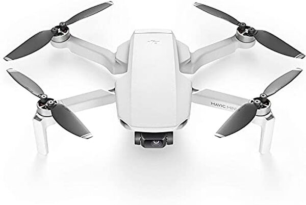Découvrez notre analyse détaillée du drone DJI Mavic Mini Combo : légèreté, technologie avancée et performances exceptionnelles, idéal pour capturer chaque moment aérien avec précision