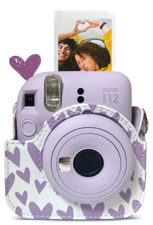 Découvrez notre analyse du Fujifilm instax Mini 12 violet : un pack photo instantané iconique qui séduit par sa simplicité et sa qualité d'image exceptionnelle.