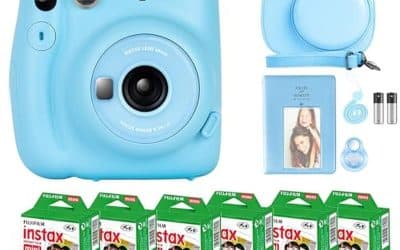 Test appareil photo Fujifilm instax mini 11 : instantané pratique avec accessoires (bleu ciel)