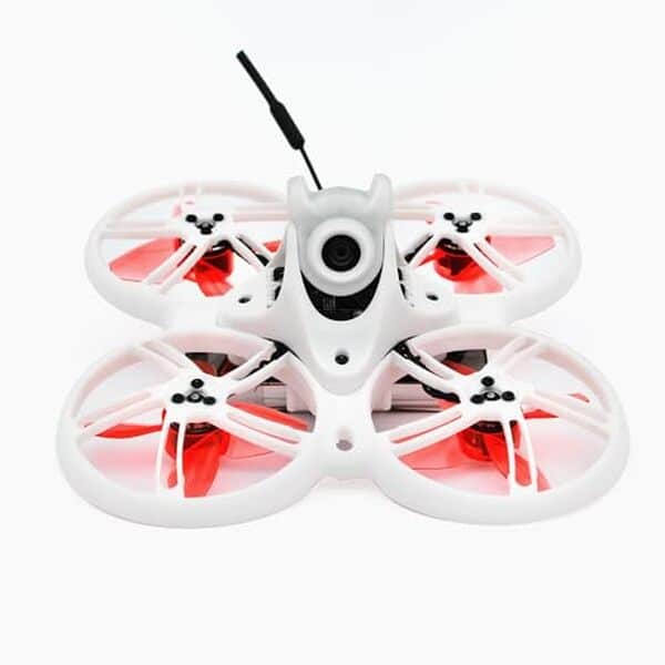 Découvrez notre test détaillé du eMAX Tinyhawk 3 Plus, le drone RTF idéal pour les débutants : performances, facilité d'utilisation et accessoires inclus. 