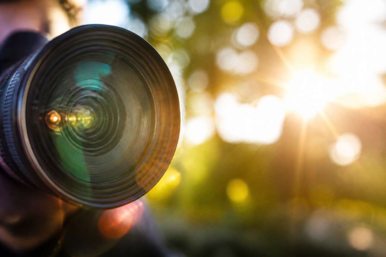 Lens flare : définition et formes à reconnaître Lens flare : définition et formes à reconnaître